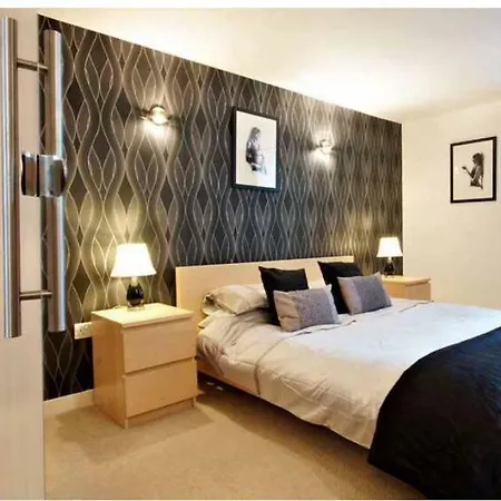 Luxury * York